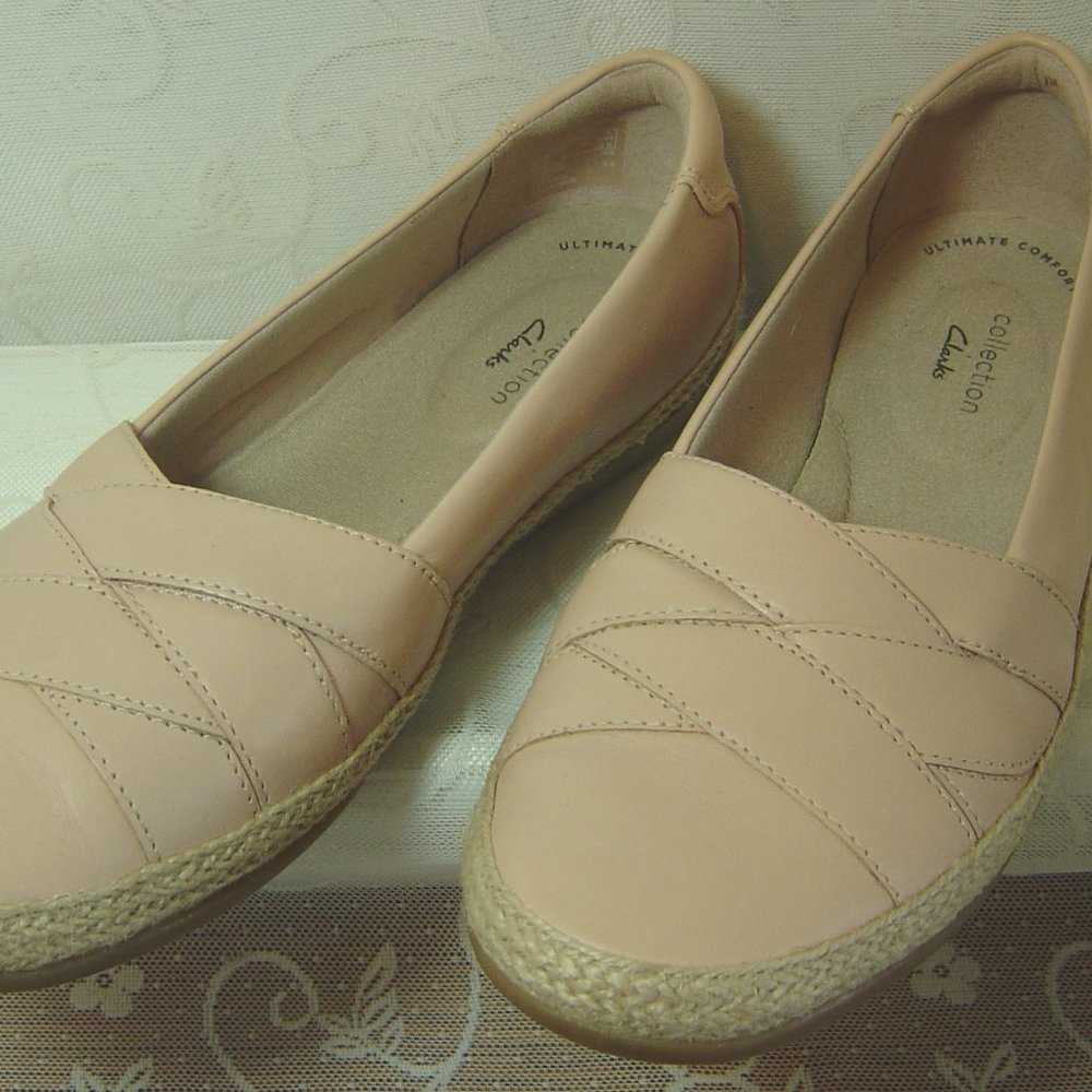 Clarks Collection pink/flesh tone slip on loafers--Size 8W